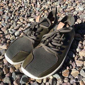 VIVO BAREFOOT WOMENS 7.5